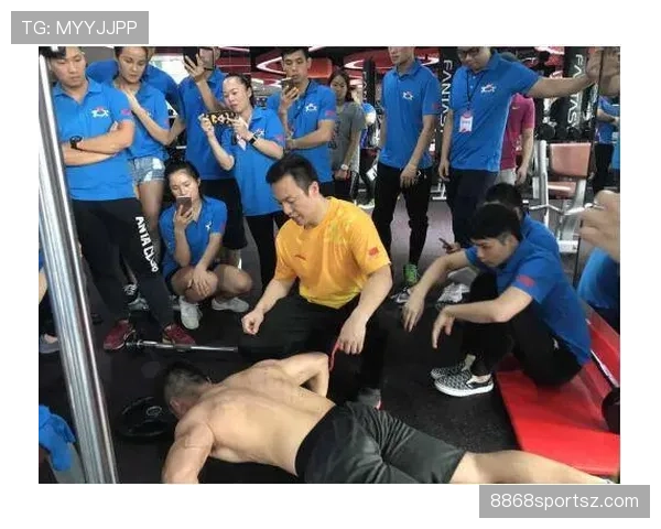 拉人犯规的判罚标准与裁判实战应用解析